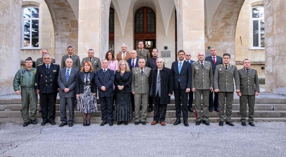 Военна академия