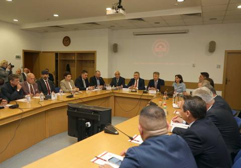 Seminar on the innovations in the Bulgarian defense industry and the modernization of the Bulgarian Army was held at the UNWE